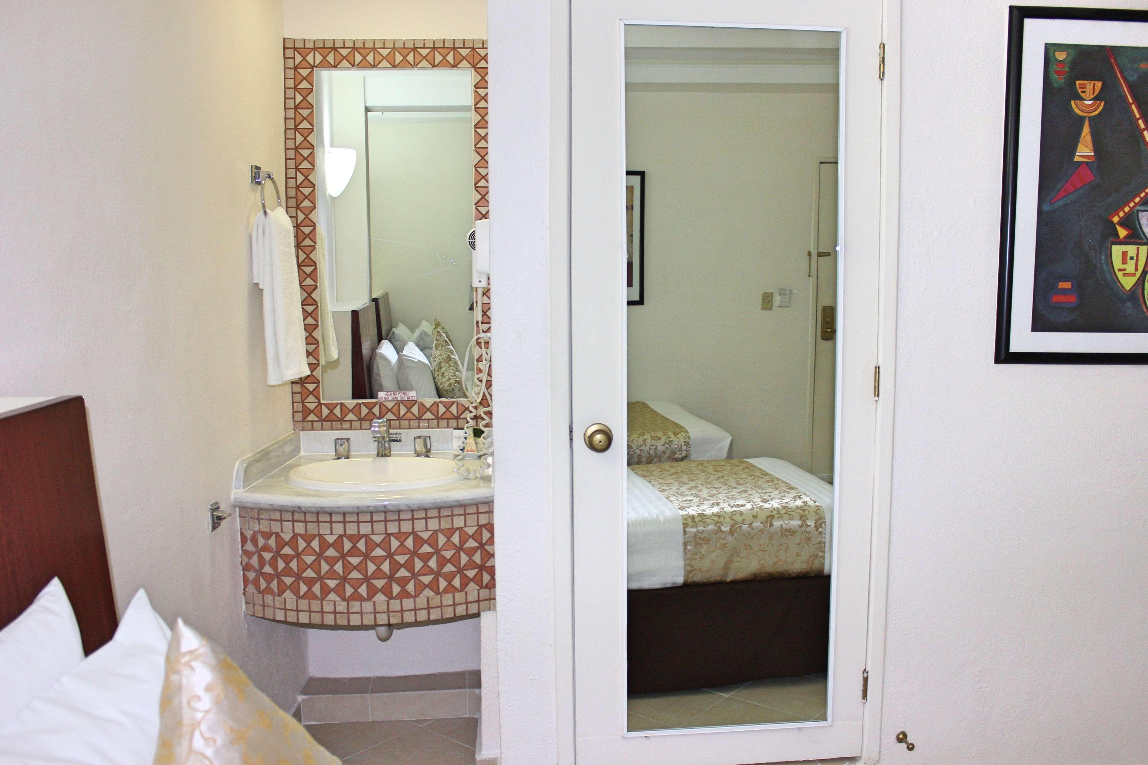 Best Western Taxco Екстер'єр фото